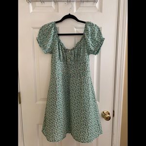 Women’s dress